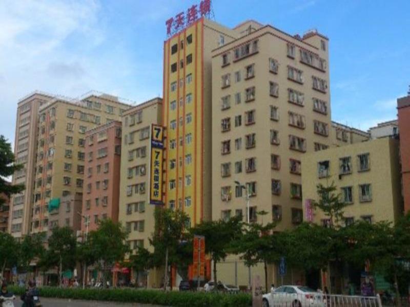 7Days Inn Shantou Coach Terminal Huang He Road Exterior photo