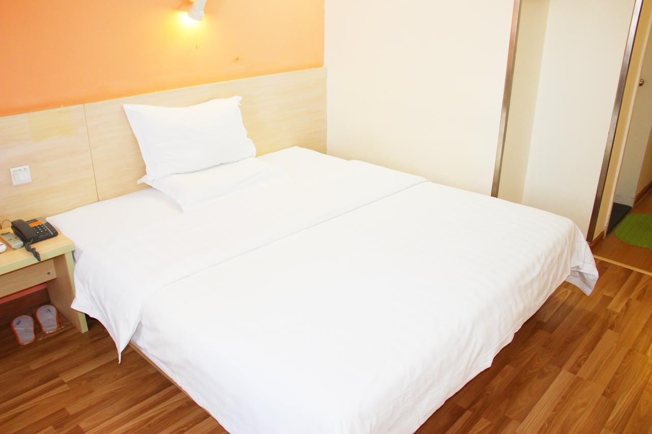7Days Inn Shantou Coach Terminal Huang He Road Exterior photo